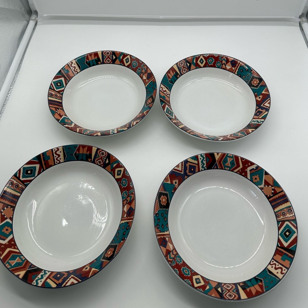 Set of 4 Furio Soup Coupe Cereal Bowl Aztec Bowls